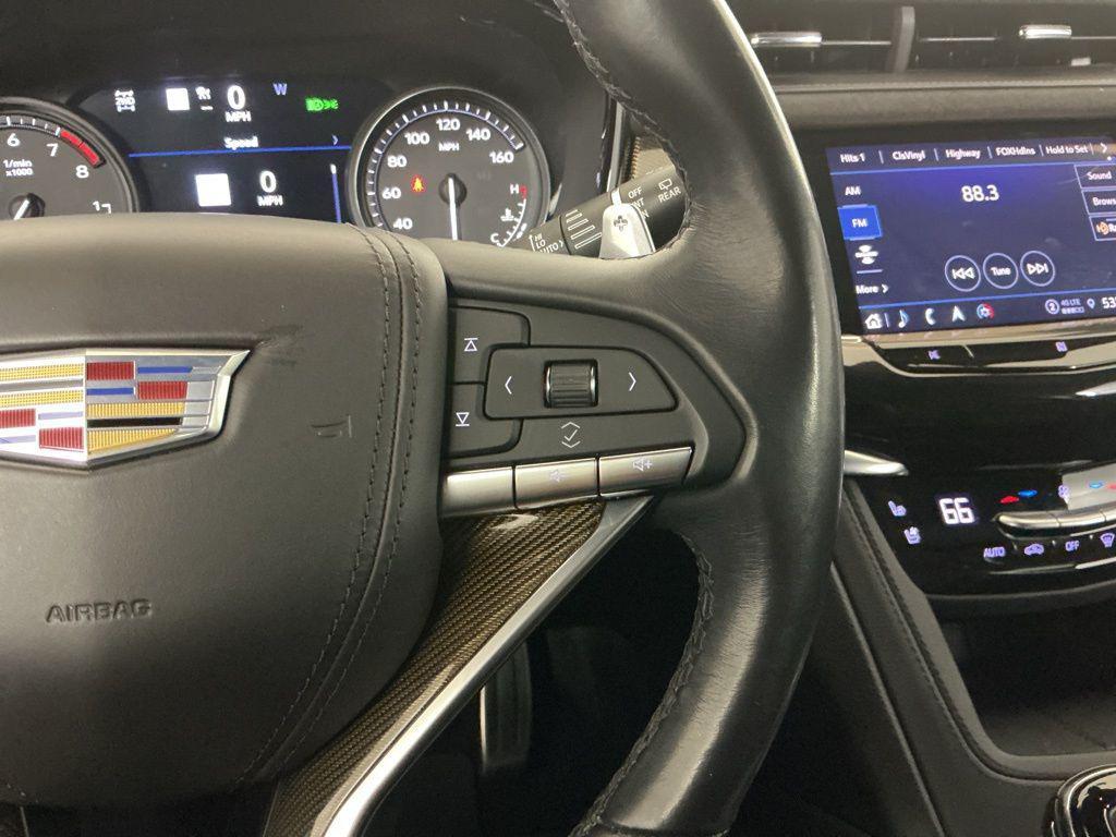 used 2021 Cadillac XT6 car, priced at $28,962