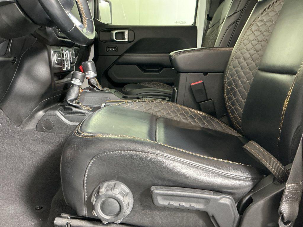 used 2021 Jeep Wrangler Unlimited car, priced at $34,562