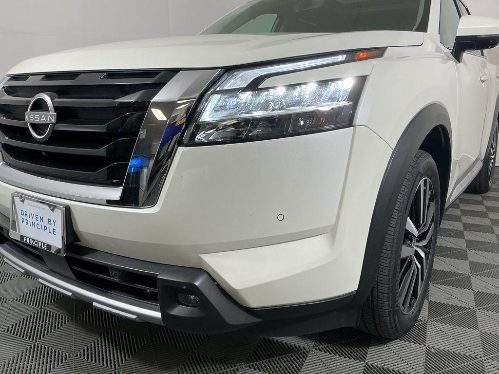 used 2023 Nissan Pathfinder car, priced at $34,562