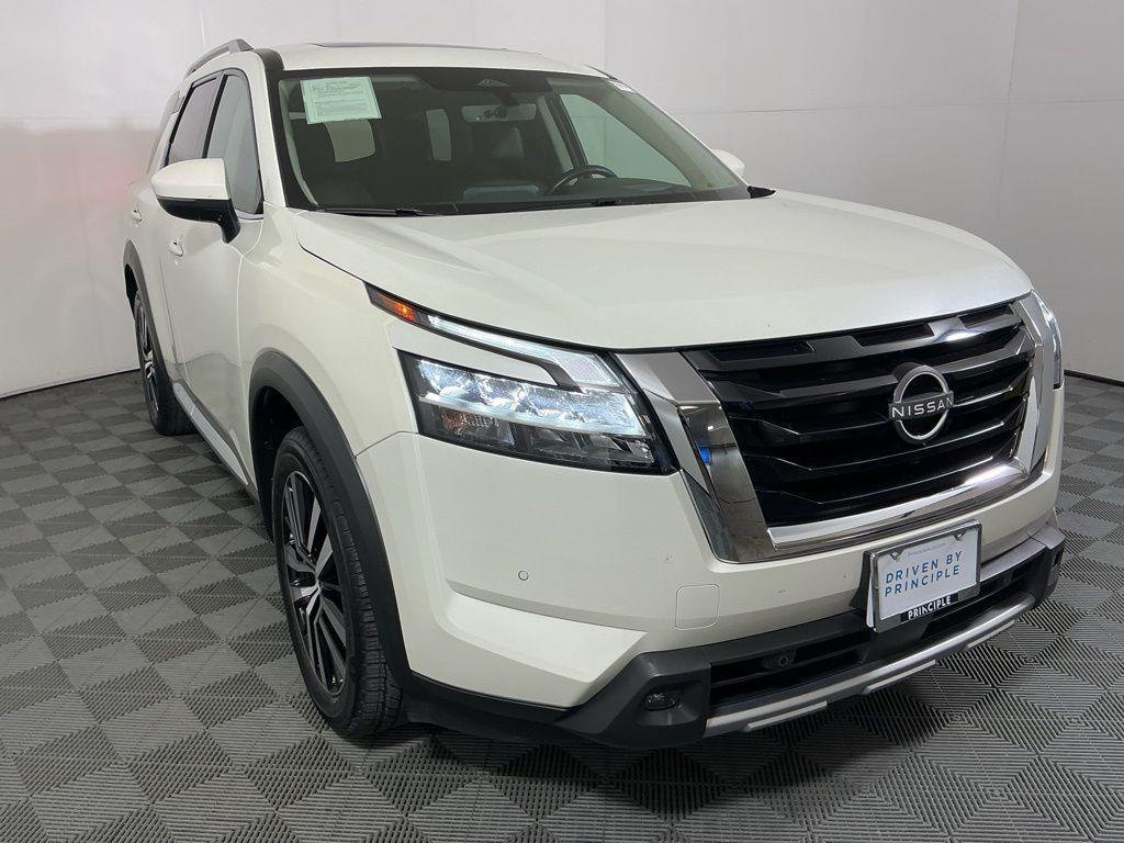 used 2023 Nissan Pathfinder car, priced at $34,562