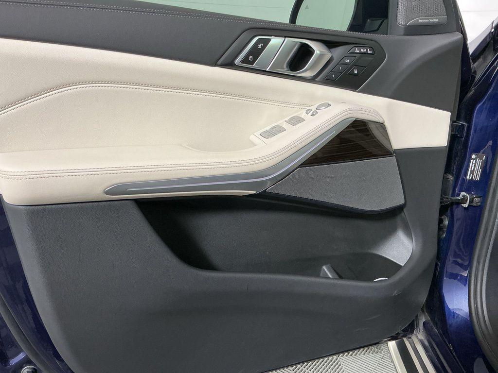 used 2024 BMW X7 car, priced at $67,962