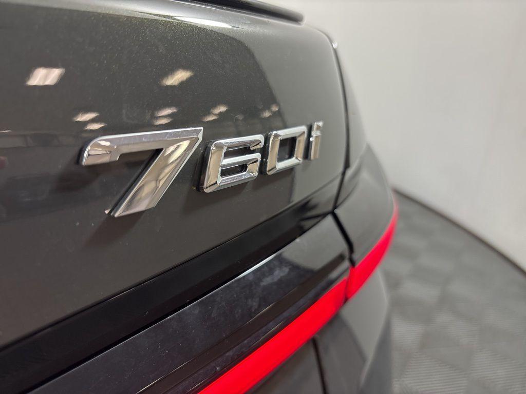 new 2025 BMW 760 car, priced at $132,255