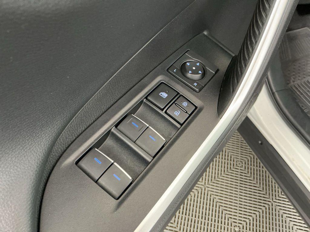 used 2022 Toyota RAV4 Hybrid car, priced at $23,962