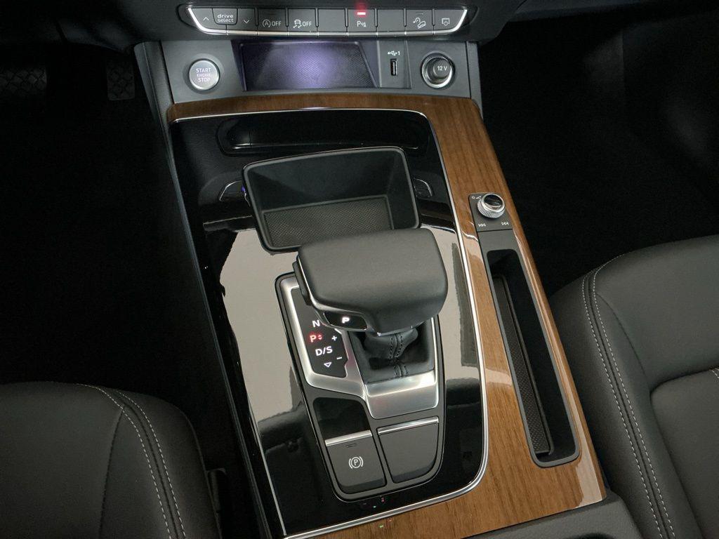 used 2024 Audi Q5 car, priced at $33,262