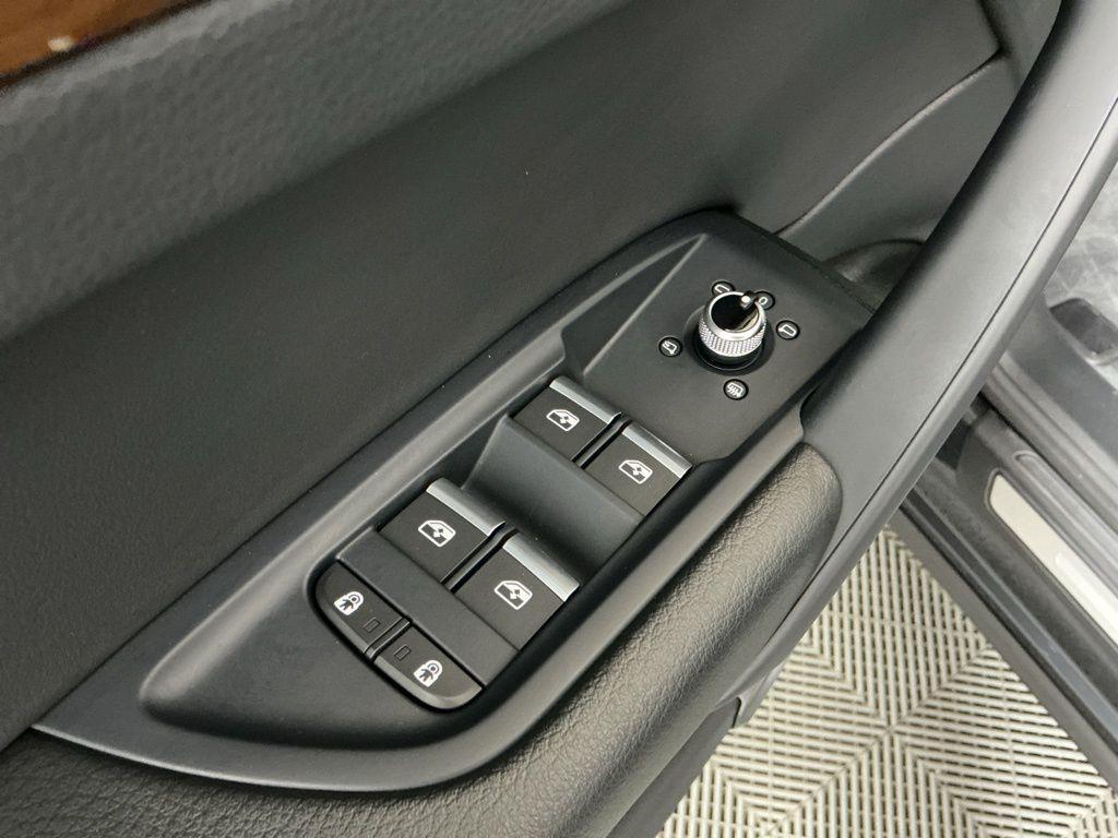 used 2024 Audi Q5 car, priced at $33,262