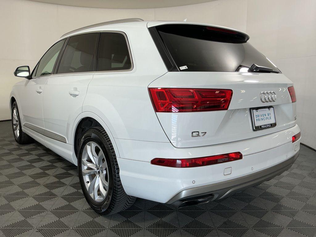 used 2018 Audi Q7 car, priced at $18,462