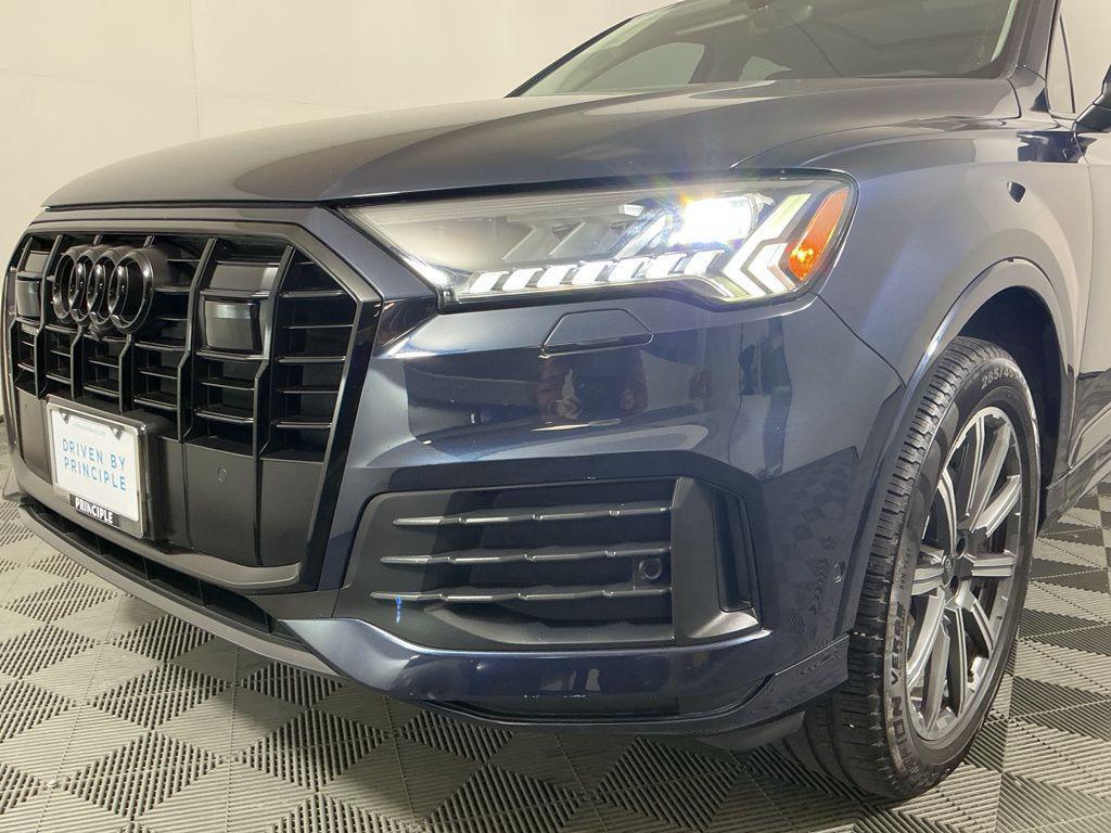 used 2023 Audi Q7 car, priced at $37,262