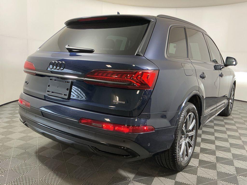 used 2023 Audi Q7 car, priced at $37,262
