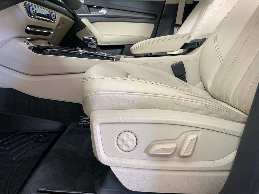 used 2021 Audi Q5 car, priced at $20,562