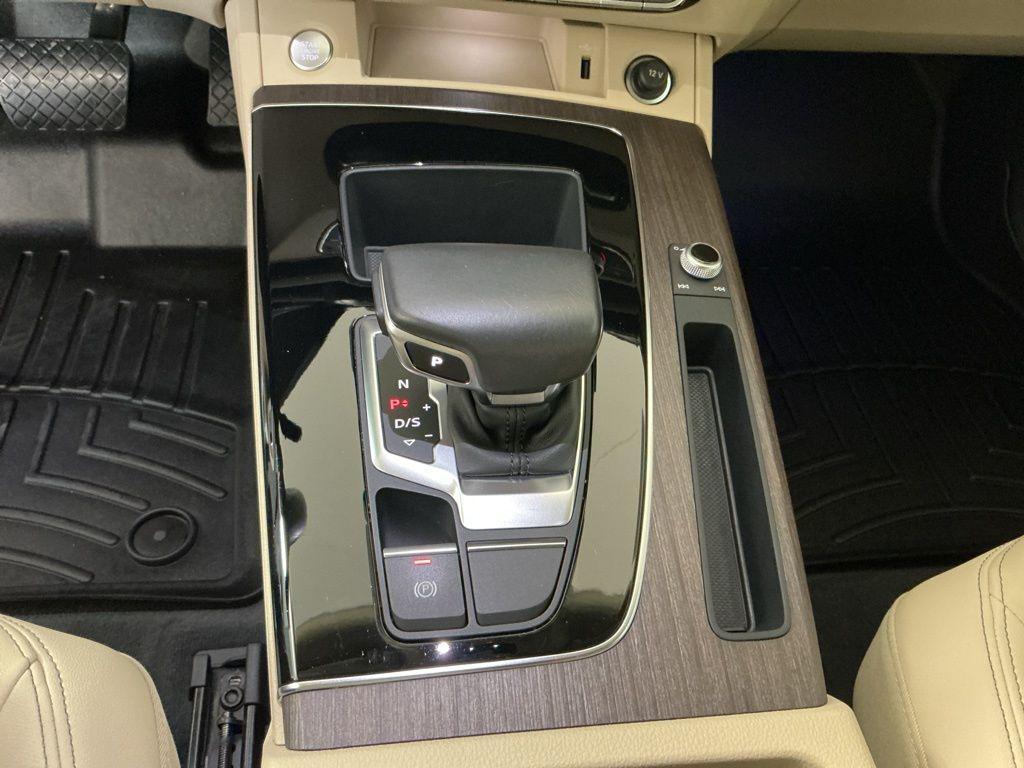 used 2021 Audi Q5 car, priced at $20,562