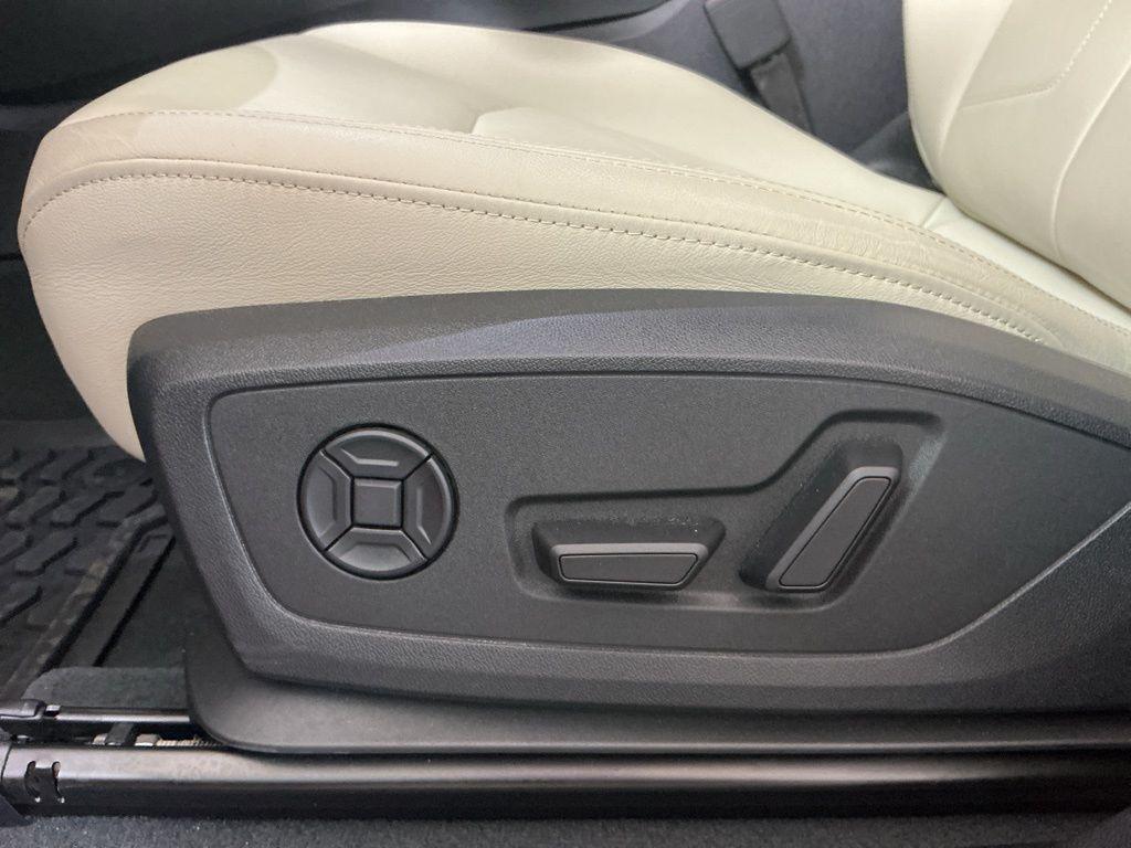 used 2024 Audi Q3 car, priced at $29,962