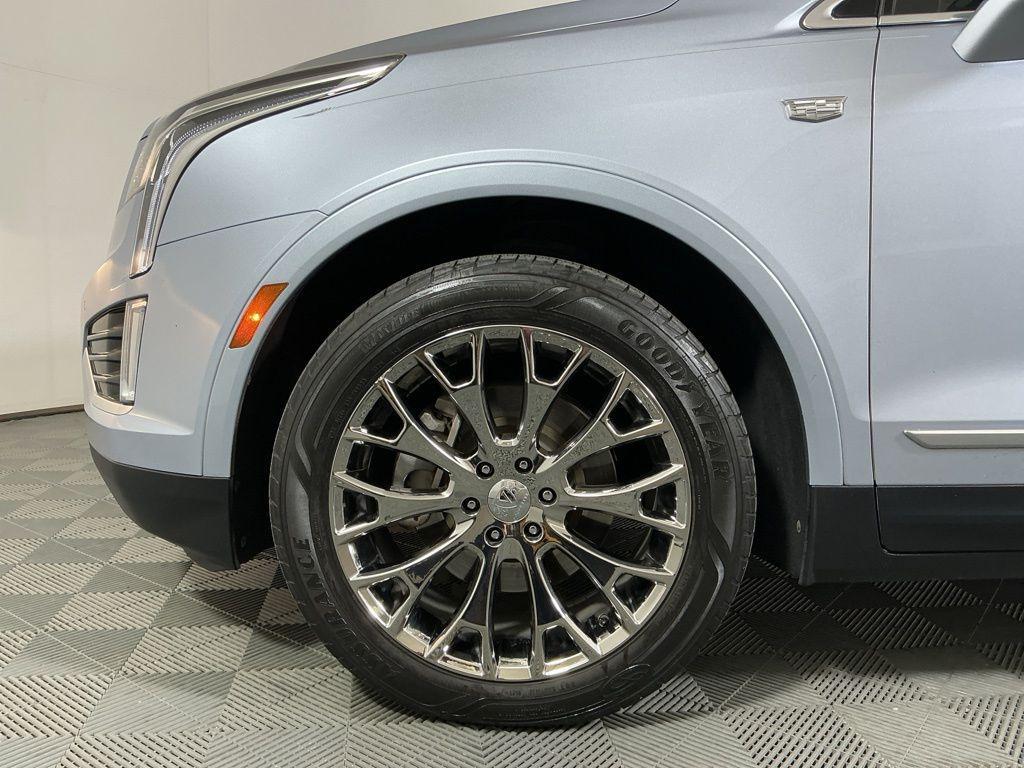 used 2017 Cadillac XT5 car, priced at $13,262