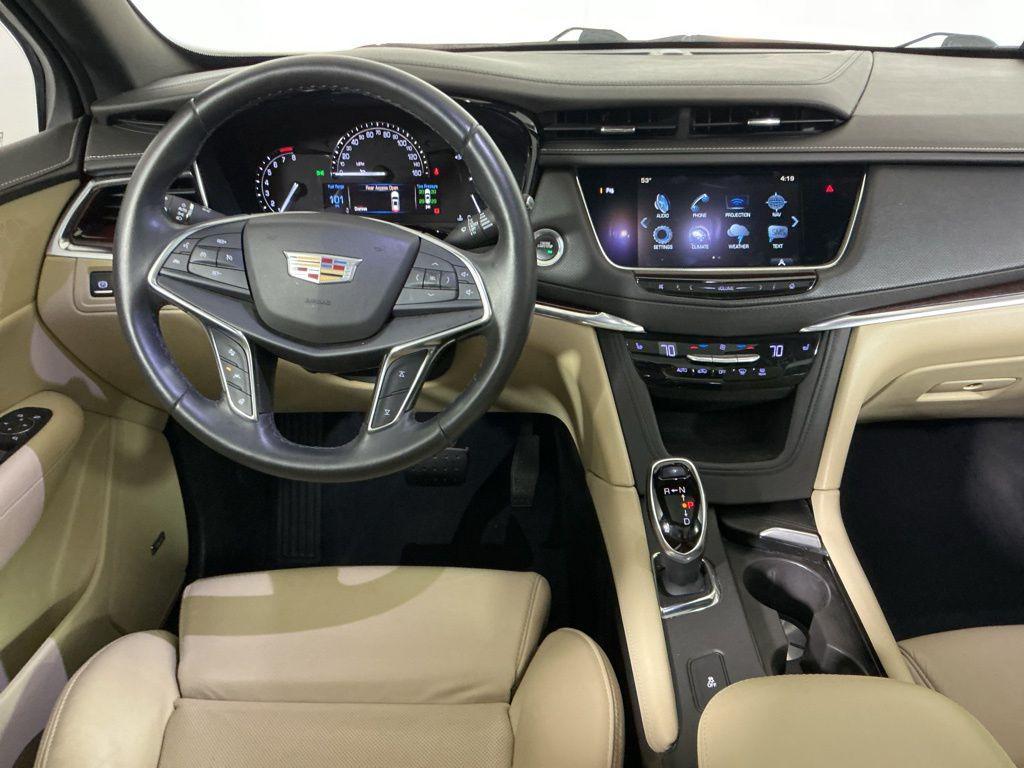 used 2017 Cadillac XT5 car, priced at $13,262