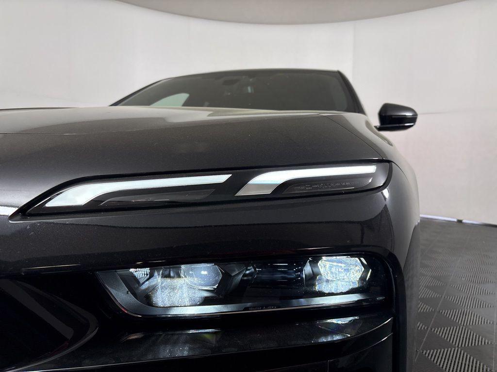 new 2025 BMW 750e car, priced at $116,585