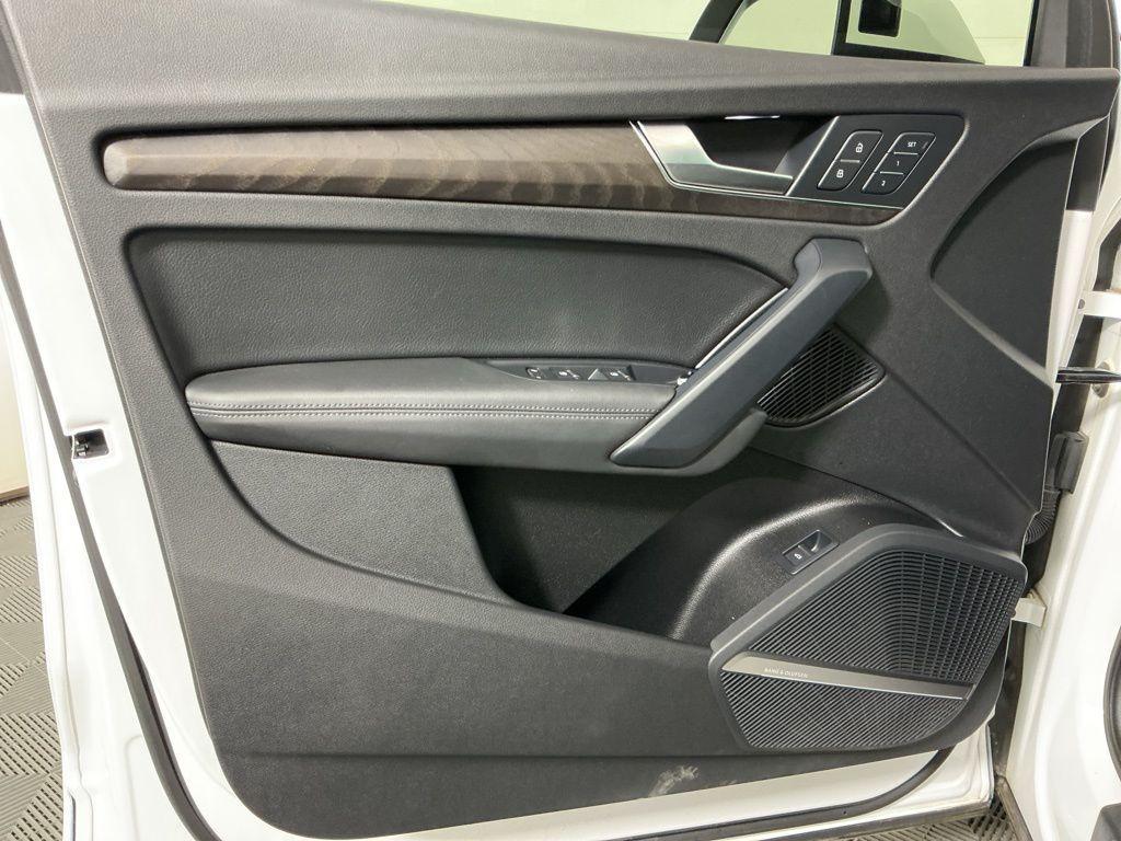 used 2020 Audi Q5 car, priced at $23,962