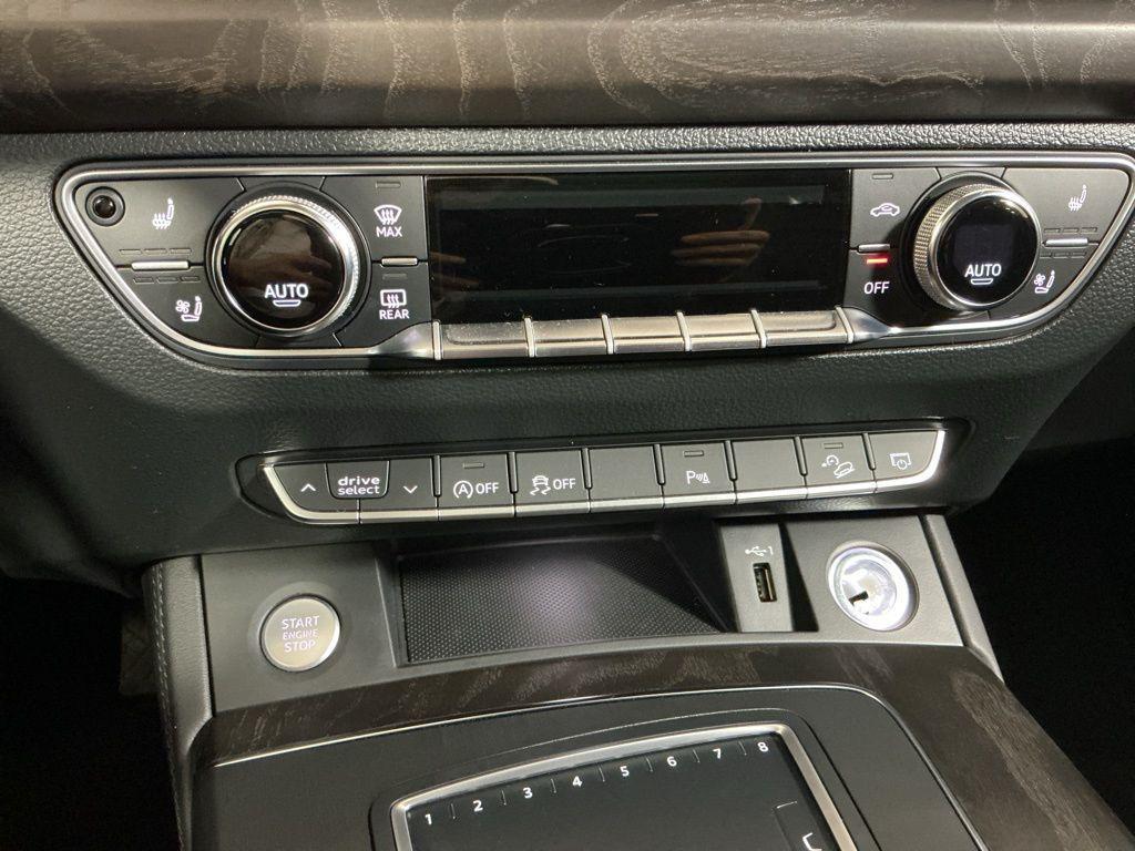 used 2020 Audi Q5 car, priced at $23,962