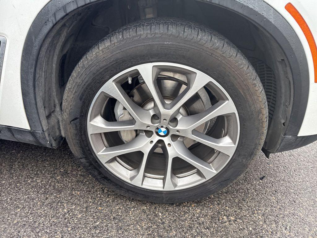 used 2019 BMW X5 car, priced at $25,962