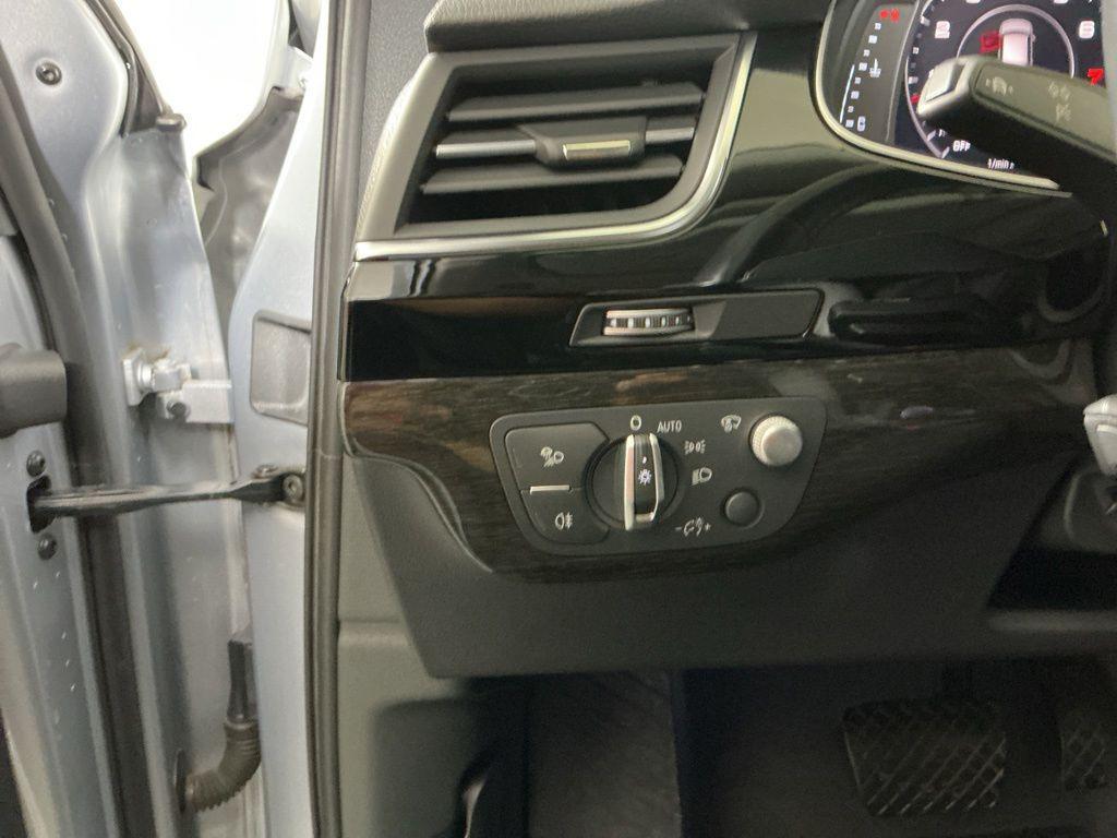 used 2019 Audi Q7 car, priced at $25,262