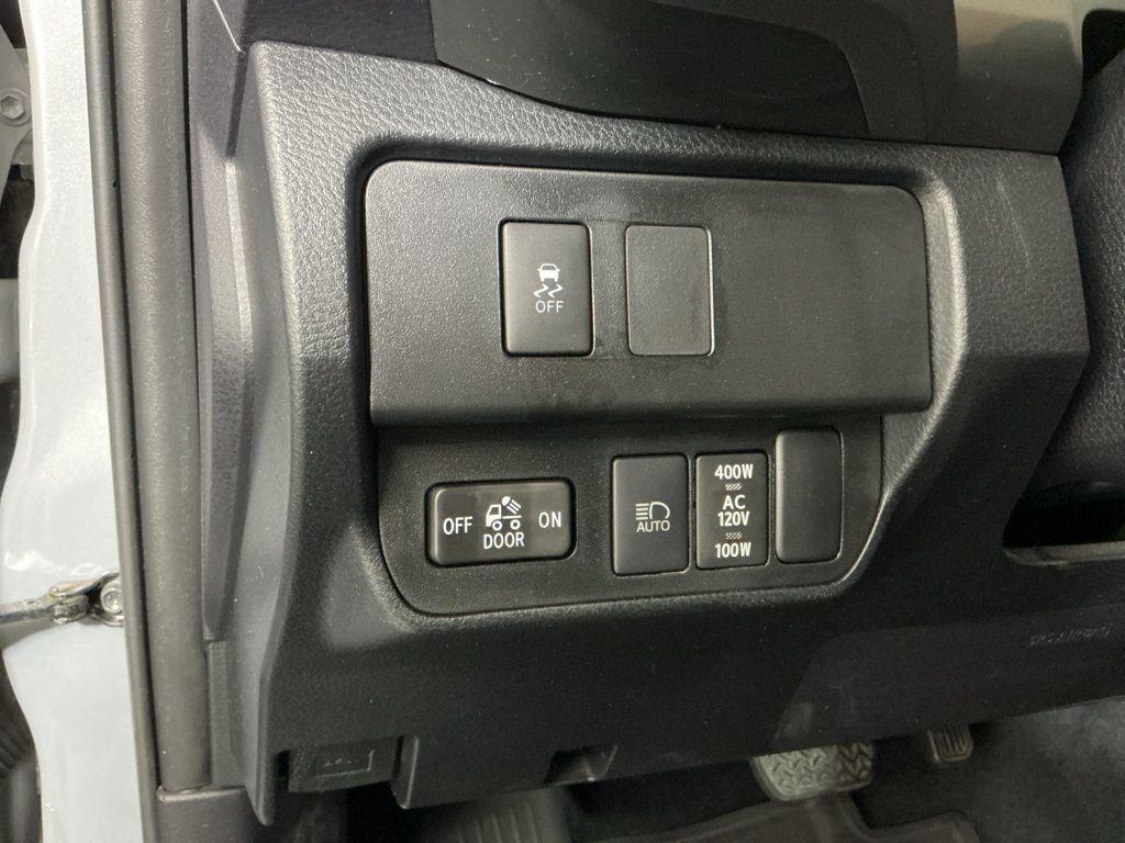 used 2020 Toyota Tacoma car, priced at $30,962