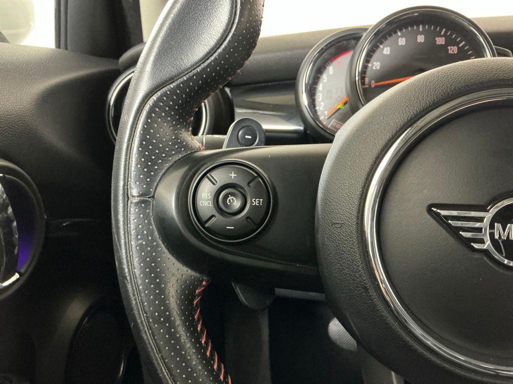 used 2020 MINI Hardtop car, priced at $17,262