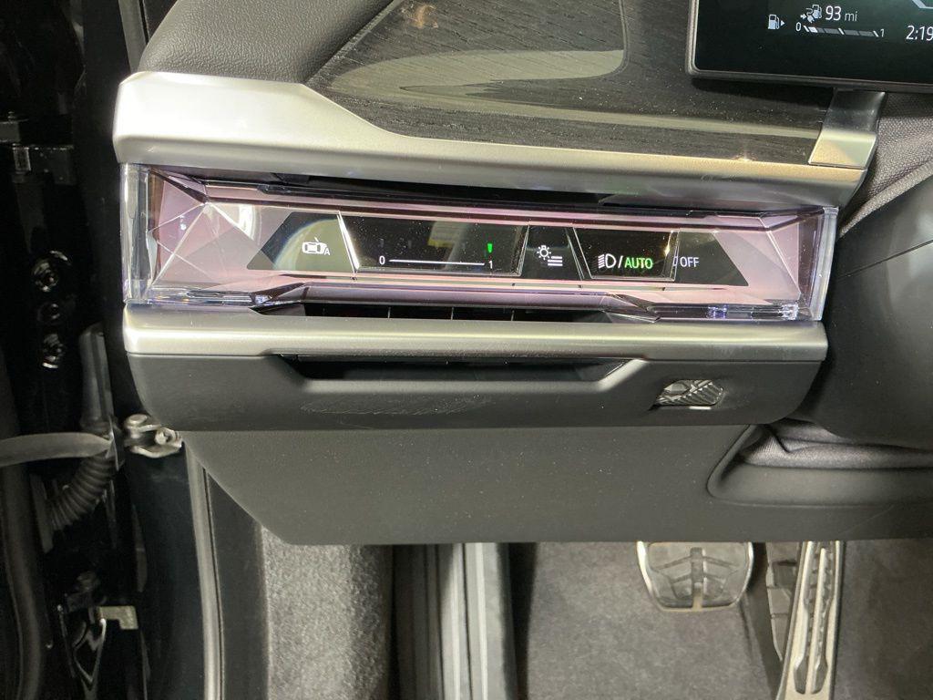 new 2026 BMW 750e car, priced at $123,355