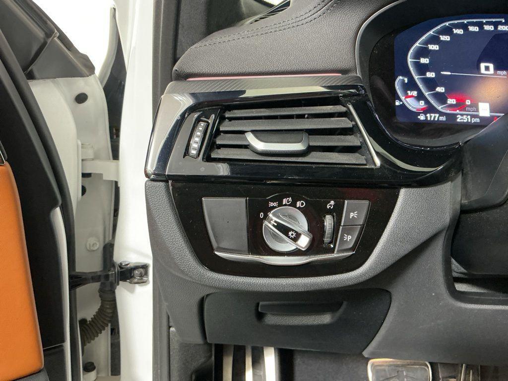 used 2023 BMW M5 car, priced at $85,062