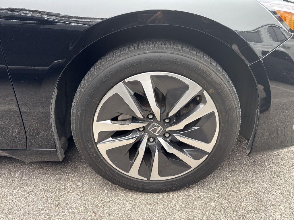 used 2021 Honda Accord Hybrid car, priced at $21,962