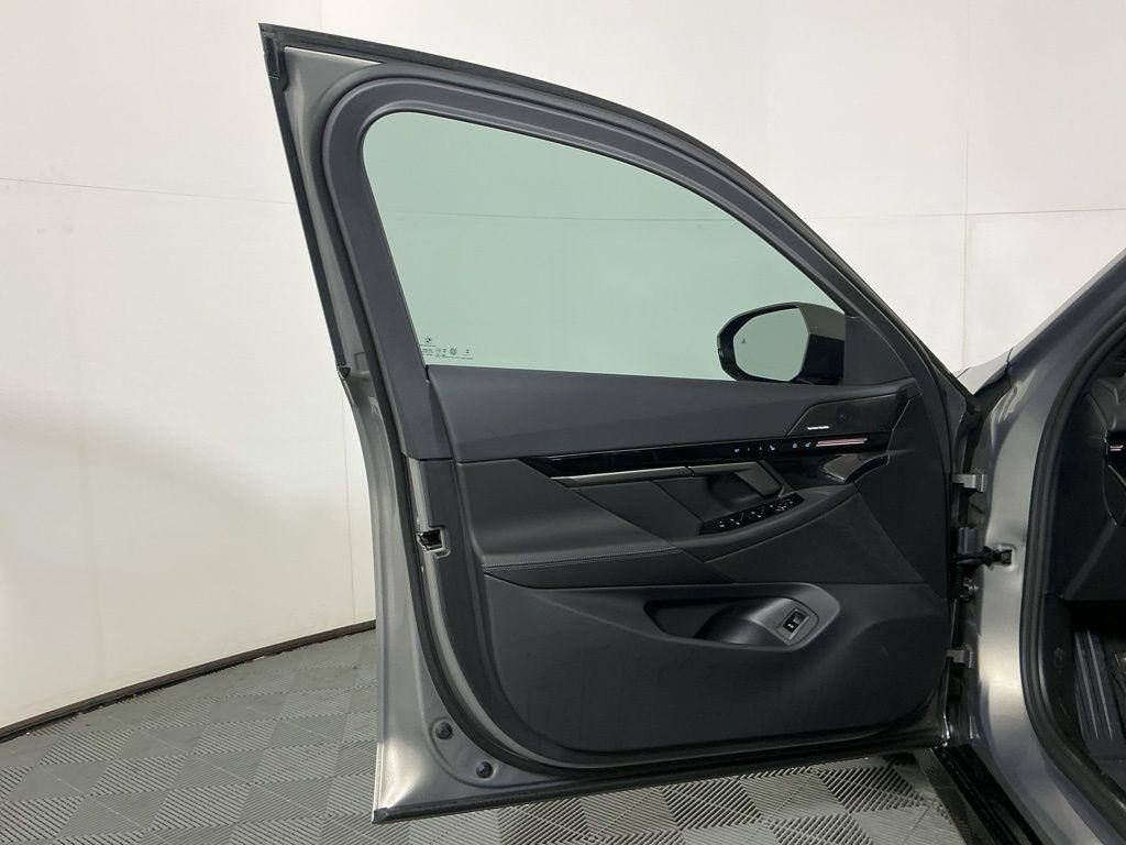 new 2026 BMW 530 car, priced at $70,540