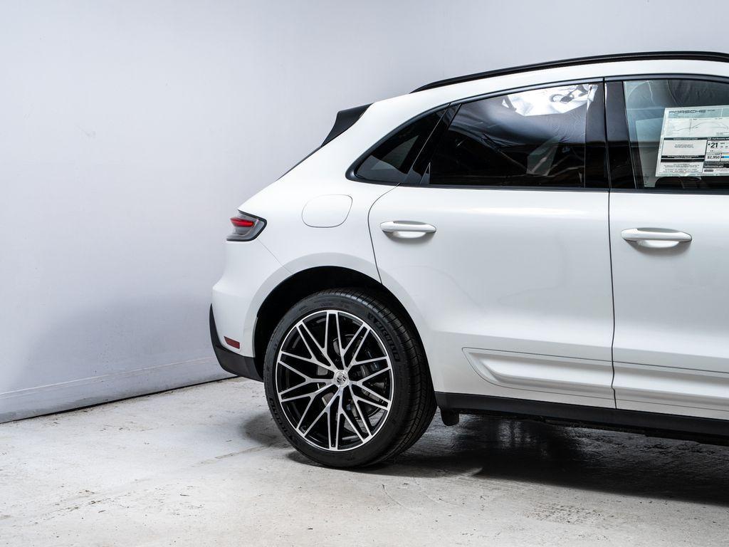 new 2026 Porsche Macan car