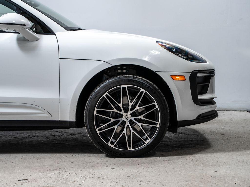 new 2026 Porsche Macan car