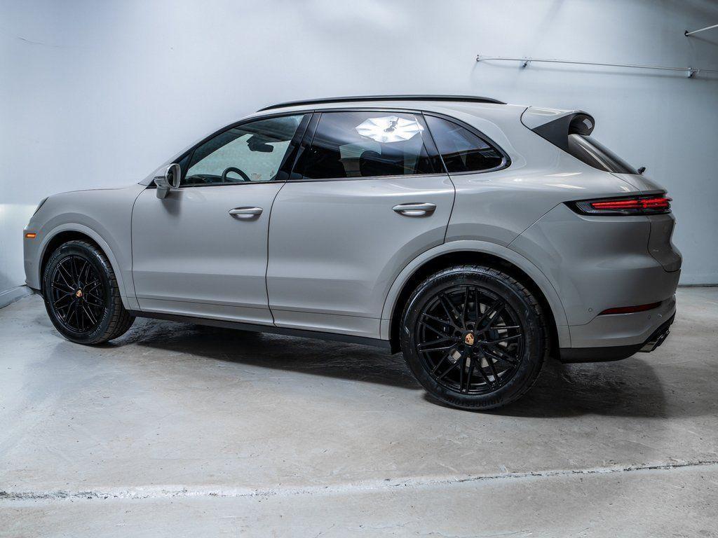 new 2026 Porsche Cayenne car, priced at $117,679