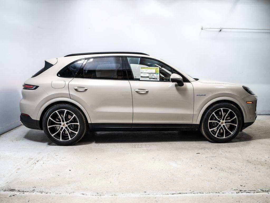 new 2026 Porsche Cayenne car