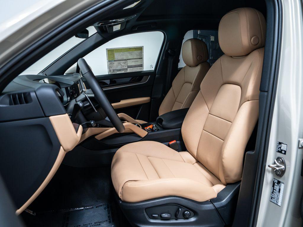 new 2026 Porsche Cayenne car