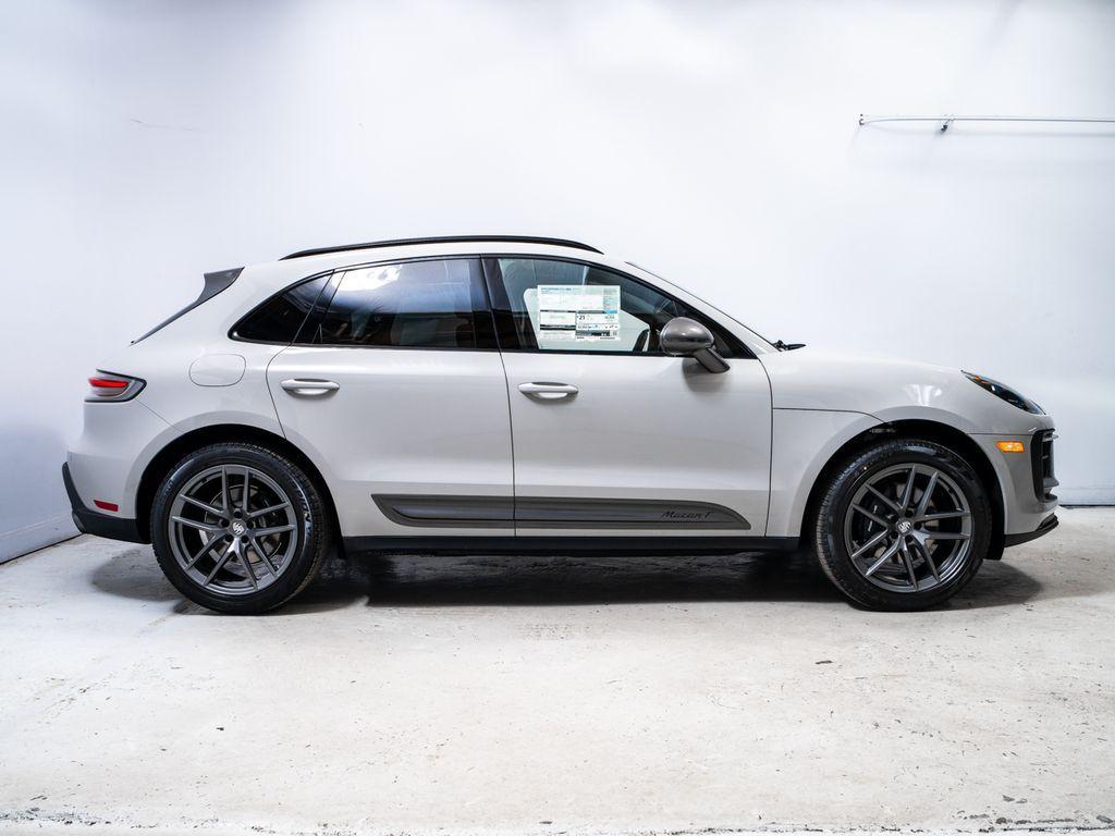 new 2026 Porsche Macan car