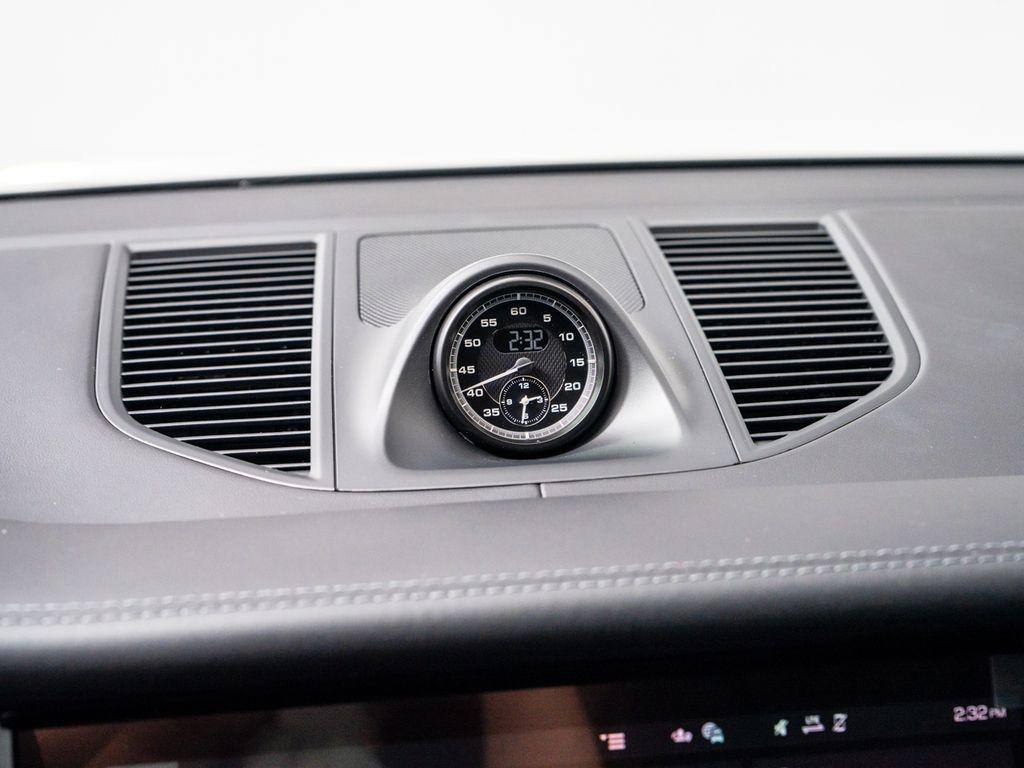 new 2026 Porsche Macan car