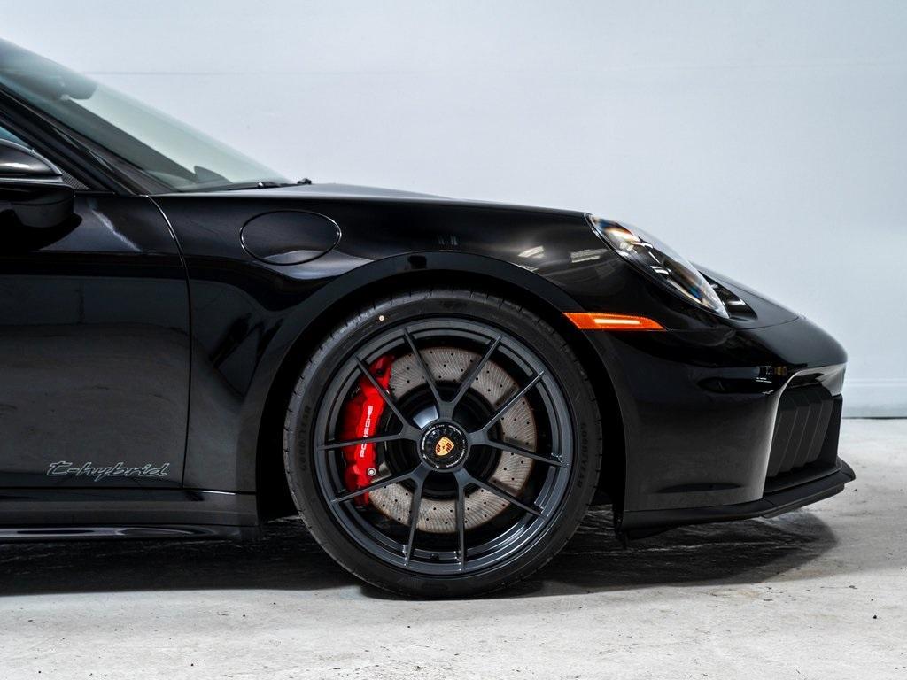 new 2026 Porsche 911 car, priced at $220,274