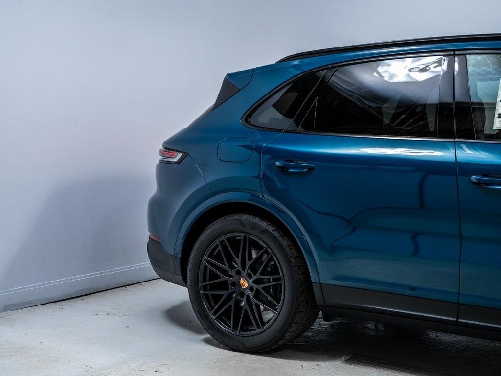 new 2026 Porsche Cayenne car, priced at $112,679