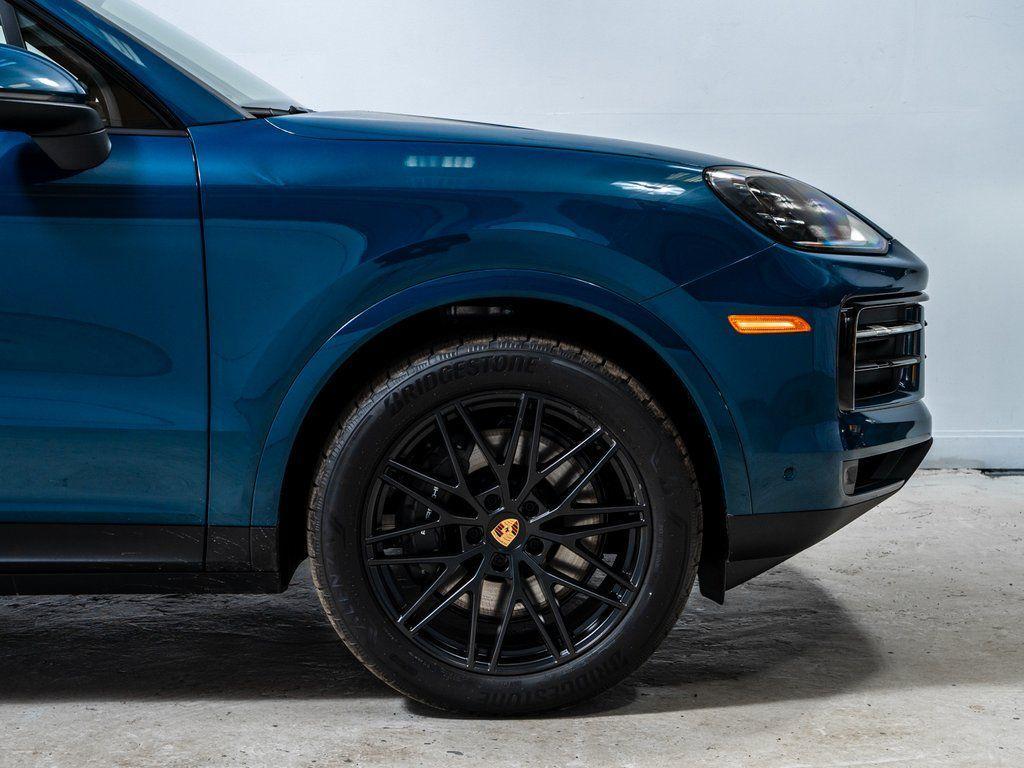 new 2026 Porsche Cayenne car, priced at $112,679