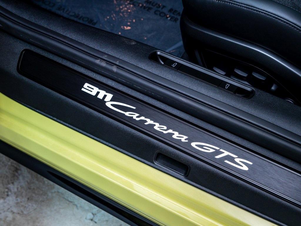 new 2026 Porsche 911 car, priced at $224,389