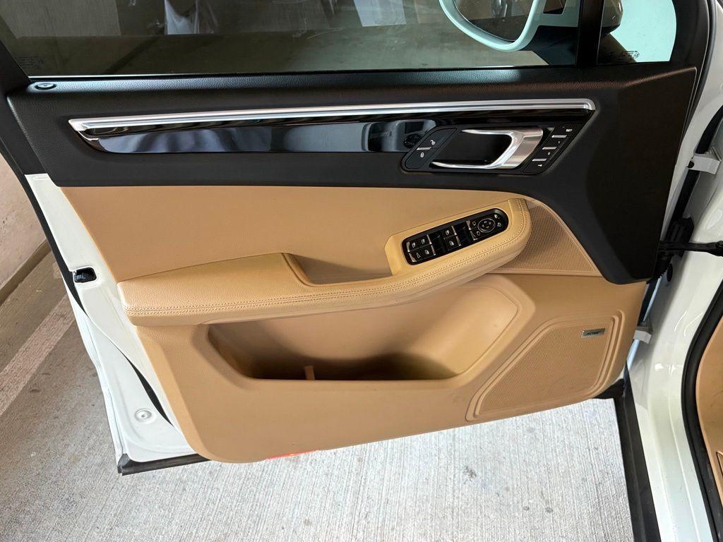used 2018 Porsche Macan car, priced at $29,995
