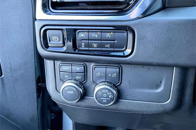 used 2025 GMC Yukon car, priced at $74,499