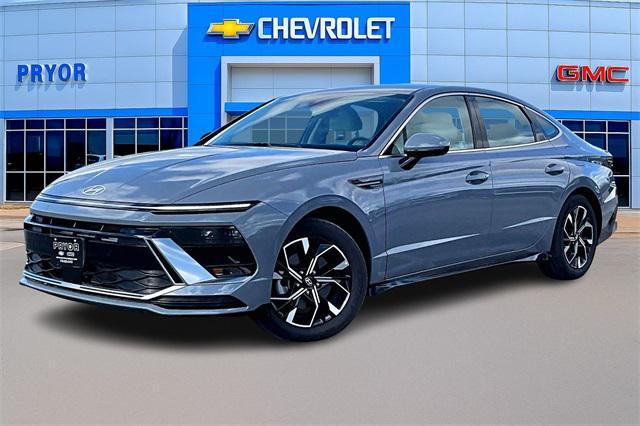 used 2025 Hyundai Sonata car, priced at $23,383