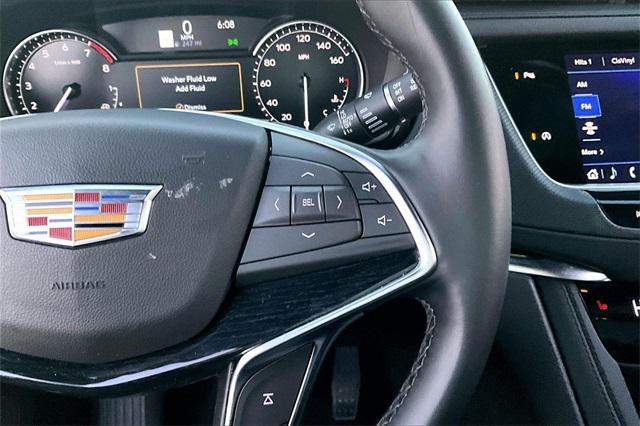 used 2025 Cadillac XT5 car, priced at $39,636