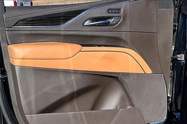 used 2022 Cadillac Escalade ESV car, priced at $59,211