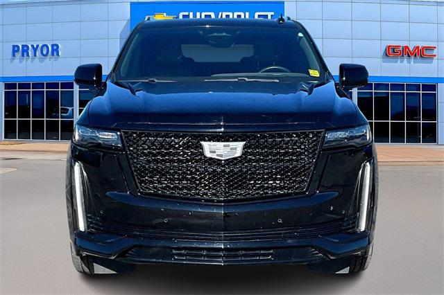 used 2022 Cadillac Escalade ESV car, priced at $59,211