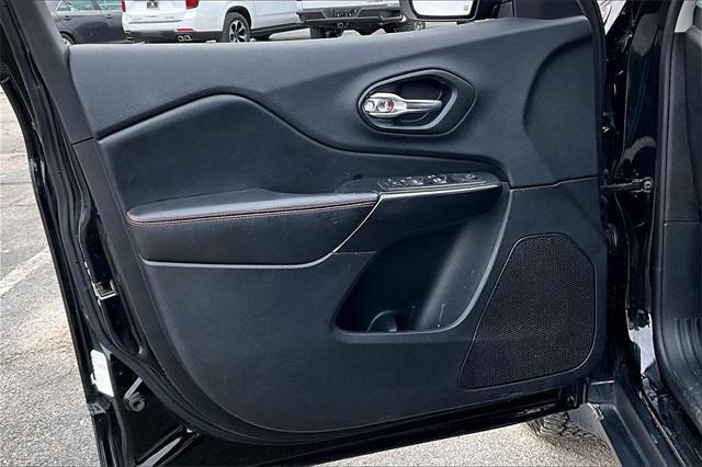 used 2019 Jeep Cherokee car, priced at $17,799