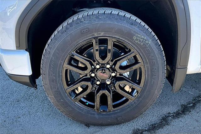 new 2026 GMC Sierra 1500 car, priced at $44,332