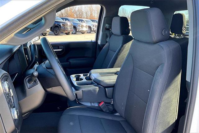 new 2026 GMC Sierra 1500 car, priced at $44,332