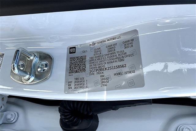 new 2025 GMC Canyon car, priced at $40,403