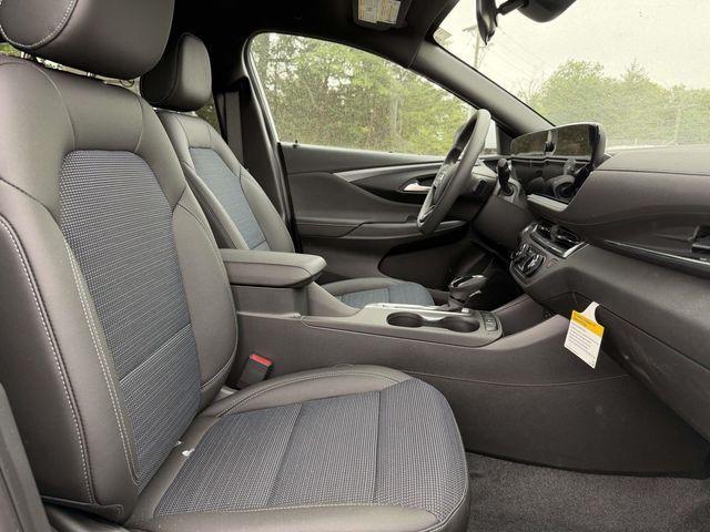 new 2026 Buick Envista car, priced at $25,210
